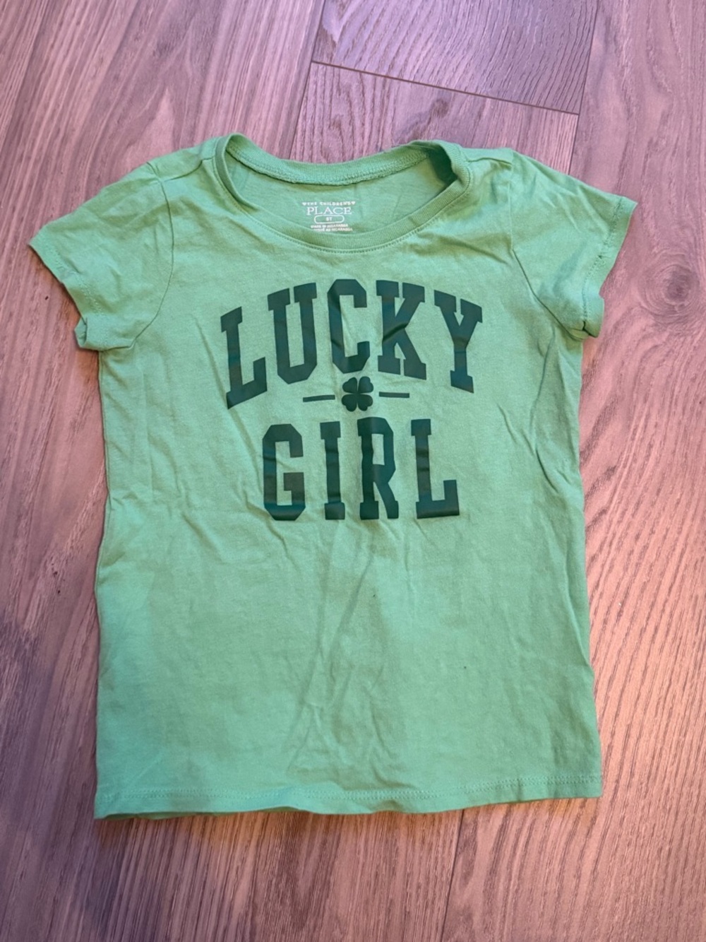 The Children’s Place “Lucky Girl” Graphic Tee – Green – Size 5T